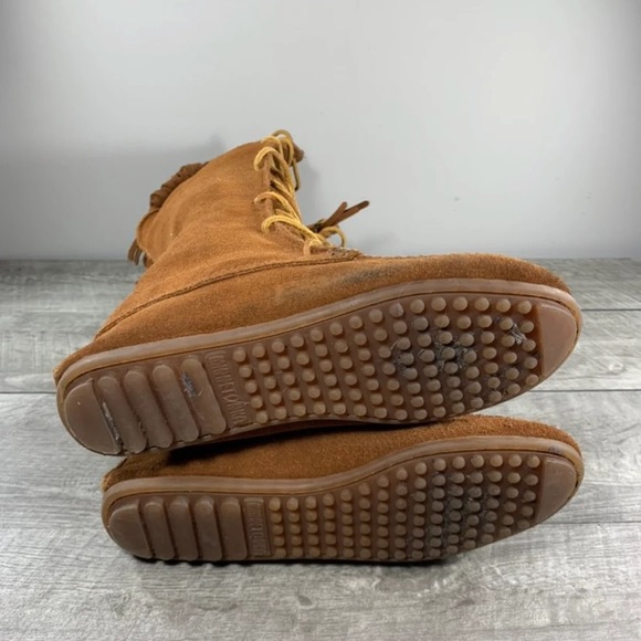 Minnetonka Moccasins 1422 Women's Fringe Mocs Boots Brown Suede Leather Size 7 - Picture 7 of 9